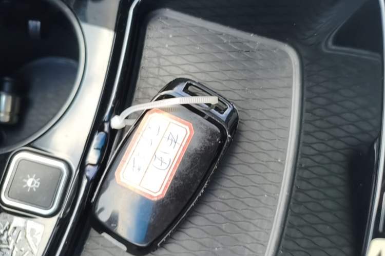 Used Honda Elysion 2016 2.4L Luxury Edition Vehicle Key