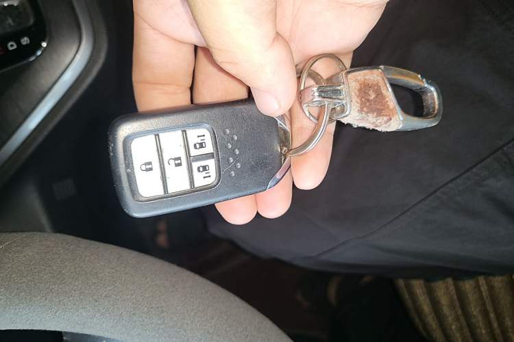 Used Honda Elysion 2016 2.4L Supreme Edition Vehicle Key