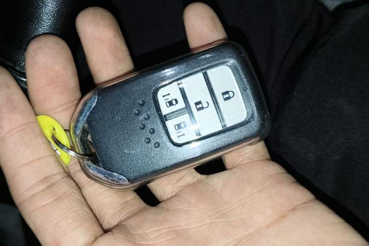 Used Honda Elysion 2016 2.4L Style Edition Vehicle Key