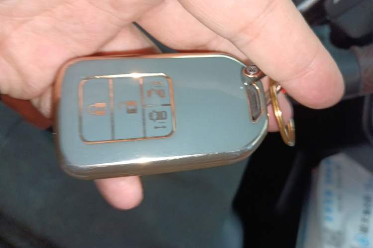 Used Honda Elysion 2016 2.4L Supreme Edition Vehicle Key