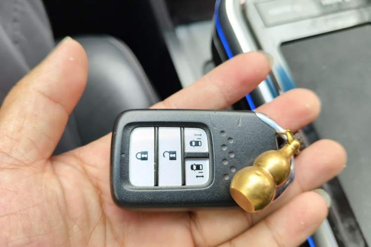 Used Honda Elysion 2016 2.4L Luxury Edition Vehicle Key
