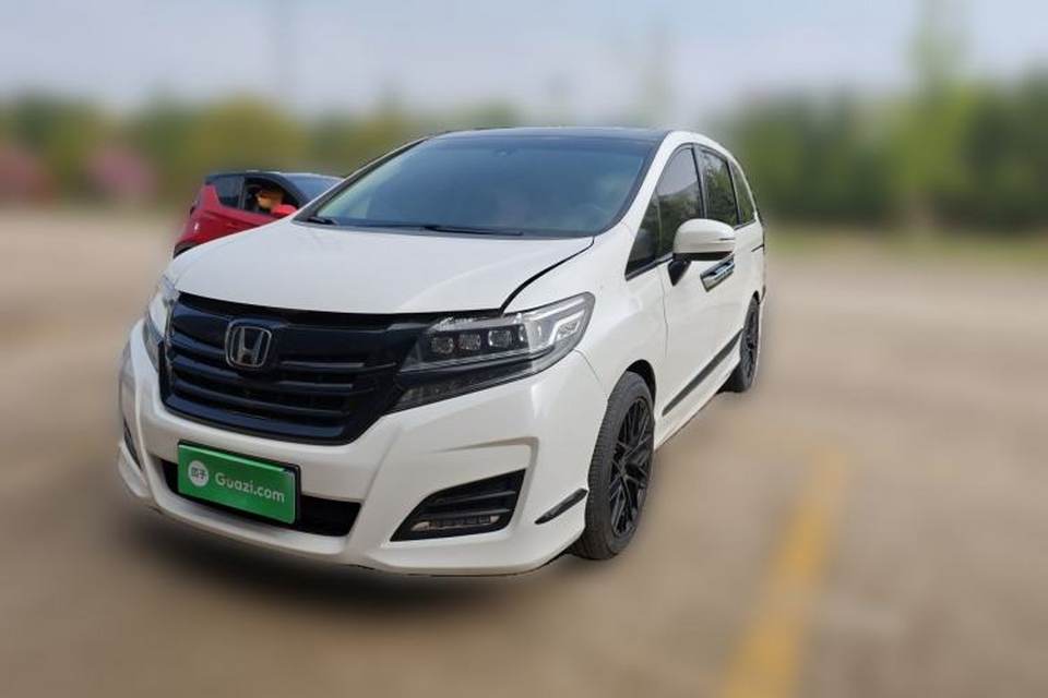 Honda Elysion 2016