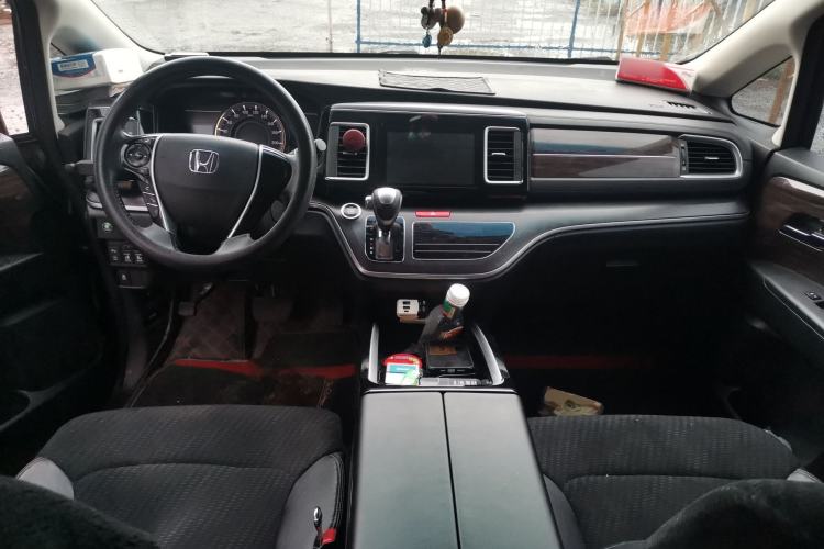 Used Honda Elysion 2016 2.4L Classic Edition Center Console