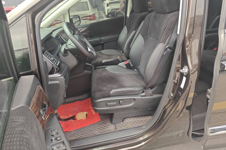 Used Honda Elysion 2016 2.4L Comfort Edition Left Front Seat