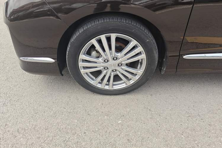 Used Honda Elysion 2016 2.4L Comfort Edition Left Front Wheel Hub