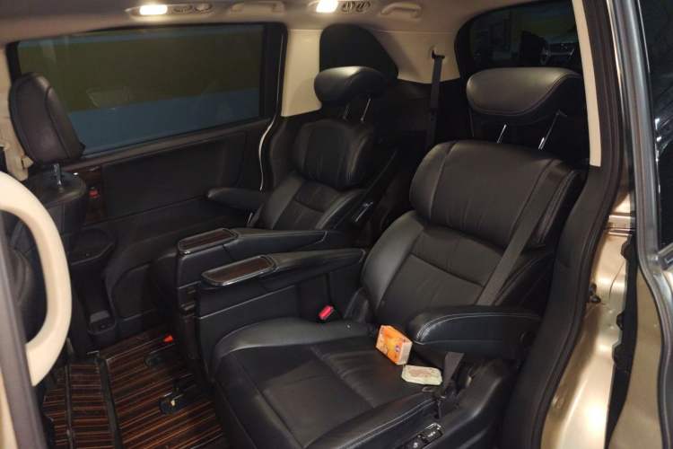 Used Honda Elysion 2016 2.4L Luxury Edition Left Rear Seat