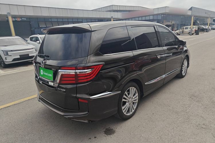 Used Honda Elysion 2016 2.4L Comfort Edition Rear Right 45 Deg