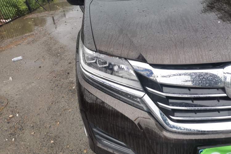 Used Honda Elysion 2016 2.4L Classic Edition Right Front Headlight