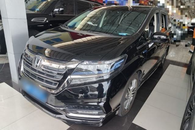Honda Elysion 2019 2.0L Hybrid Luxury Edition d’occasion