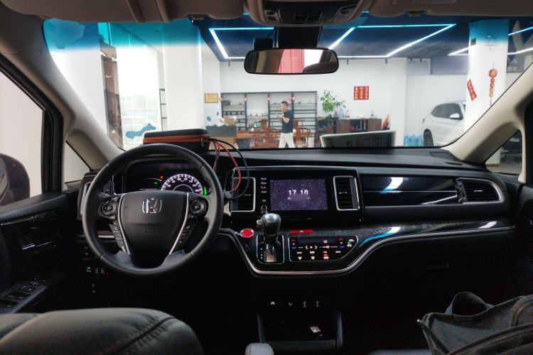 Used Honda Elysion 2019 2.0L Hybrid Luxury Edition Center Console