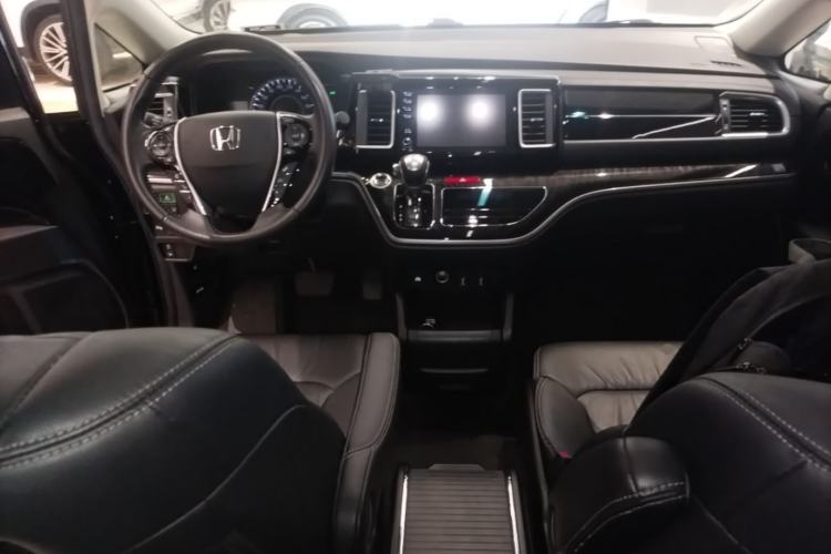 Used Honda Elysion 2019 2.0L Hybrid Luxury Edition Center Console