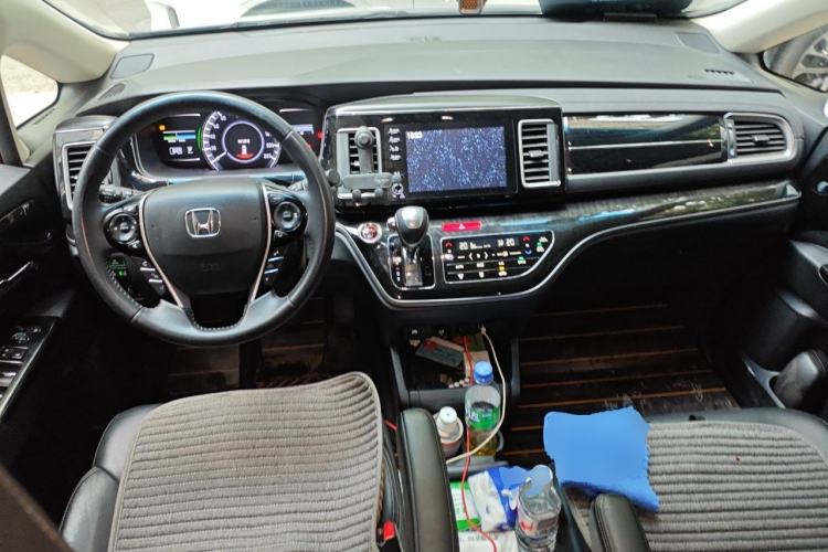Used Honda Elysion 2019 2.0L Hybrid Luxury Edition Center Console