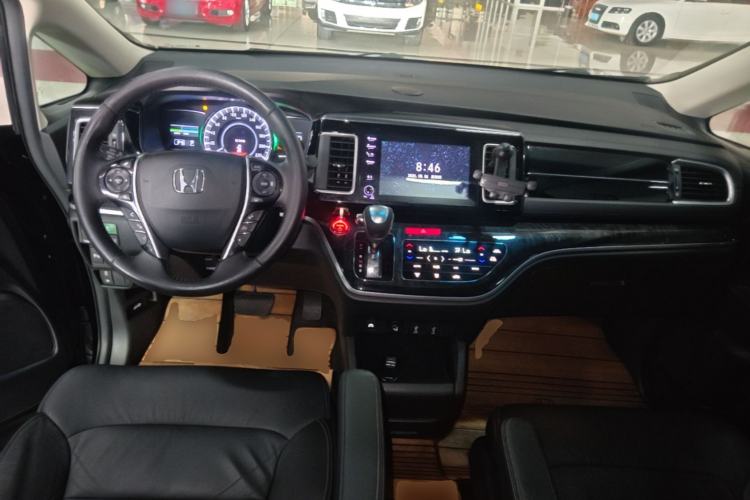 Used Honda Elysion 2019 2.0L Hybrid Luxury Edition Center Console