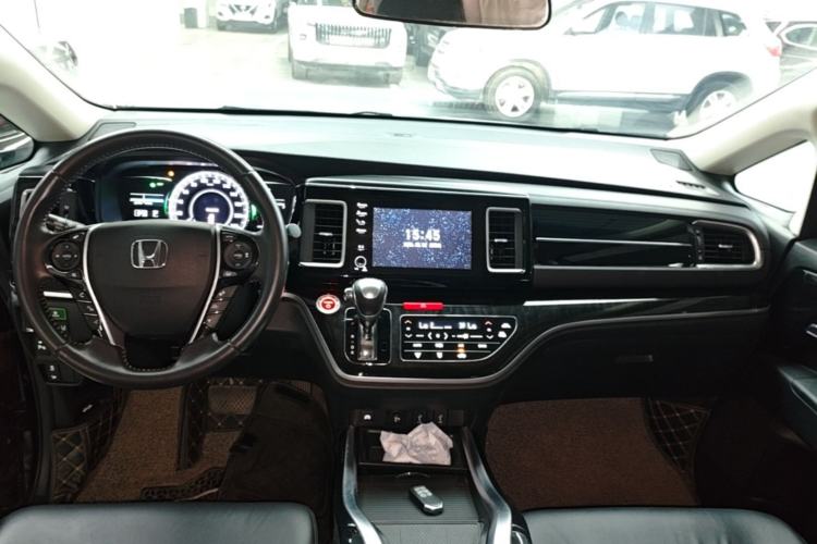 Used Honda Elysion 2019 2.0L Hybrid Luxury Edition Center Console