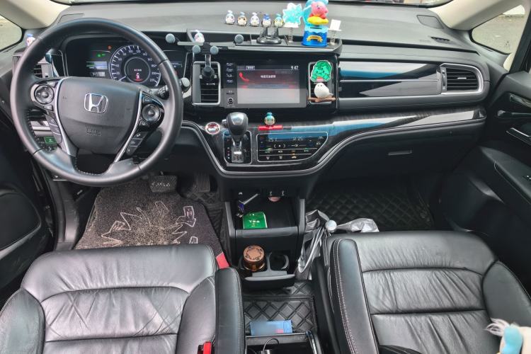 Used Honda Elysion 2019 2.0L Hybrid Luxury Edition Center Console