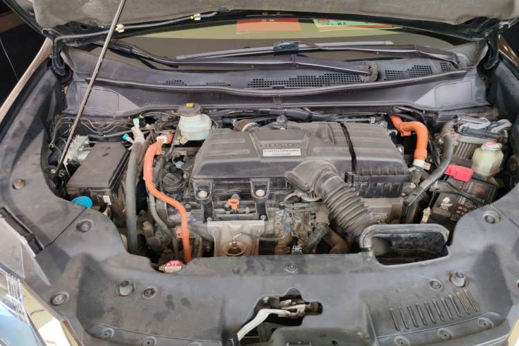 Used Honda Elysion 2019 2.0L Hybrid Luxury Edition Engine Bay