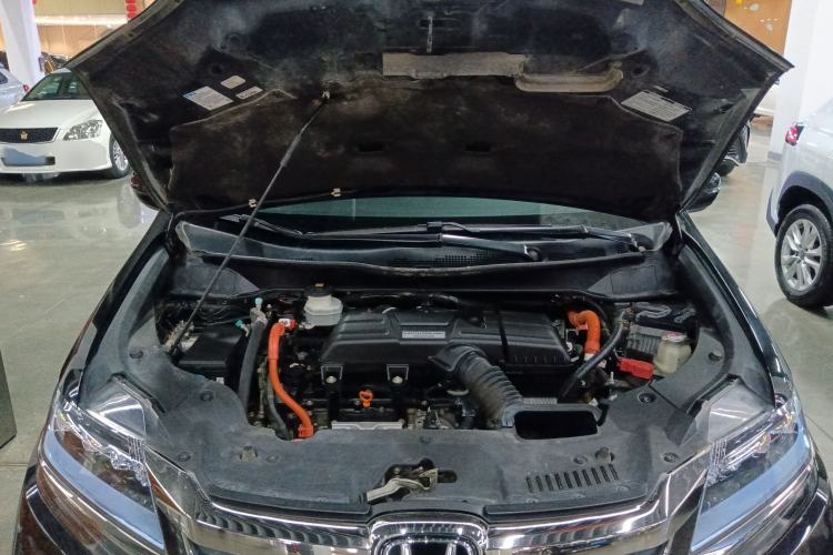 Used Honda Elysion 2019 2.0L Hybrid Luxury Edition Engine Bay