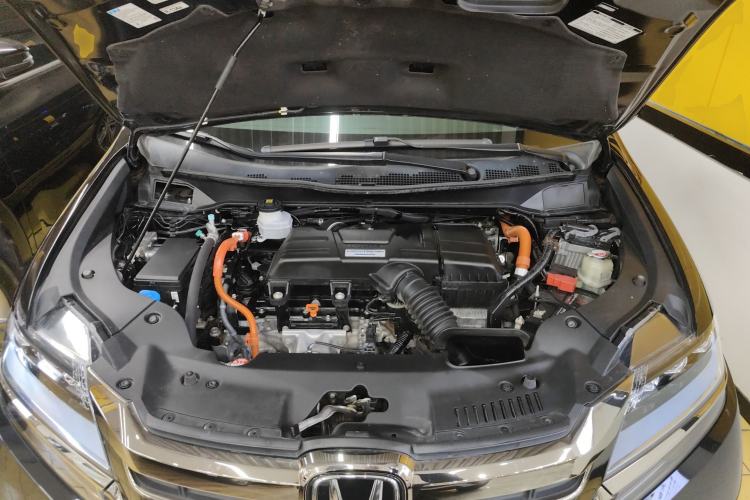 Used Honda Elysion 2019 2.0L Hybrid Luxury Edition Engine Bay