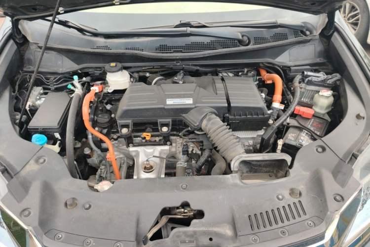 Used Honda Elysion 2019 2.0L Hybrid Luxury Edition Engine Bay