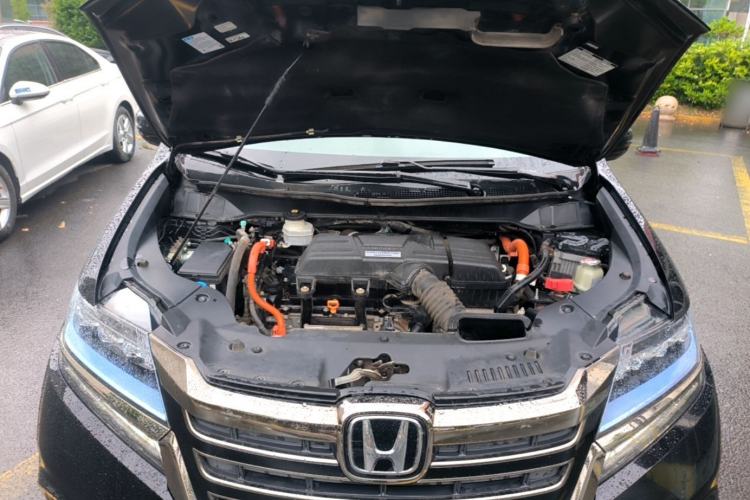 Used Honda Elysion 2019 2.0L Hybrid Luxury Edition Engine Bay