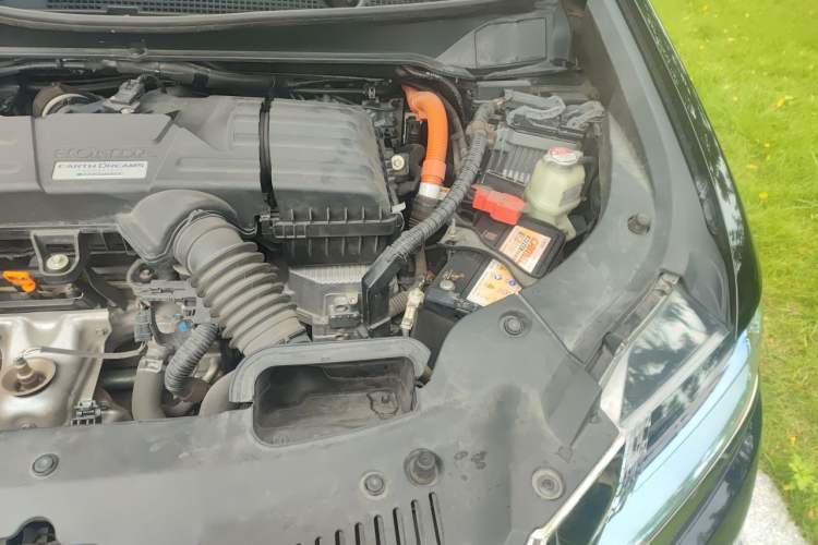 Used Honda Elysion 2019 2.0L Hybrid Luxury Edition Engine Bay Left