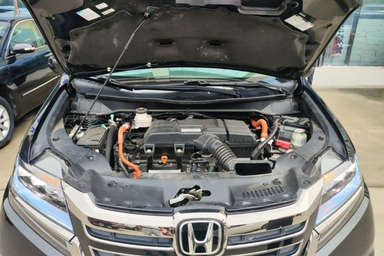 Used Honda Elysion 2019 2.0L Hybrid Luxury Edition Engine Bay