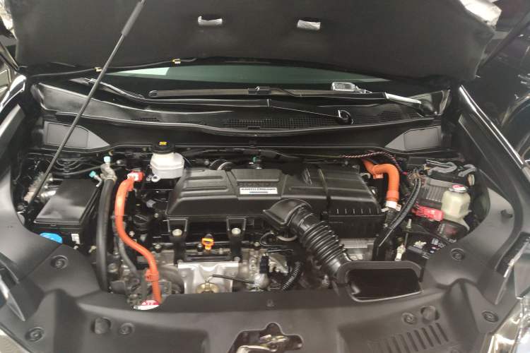 Used Honda Elysion 2019 2.0L Hybrid Luxury Edition Engine Bay