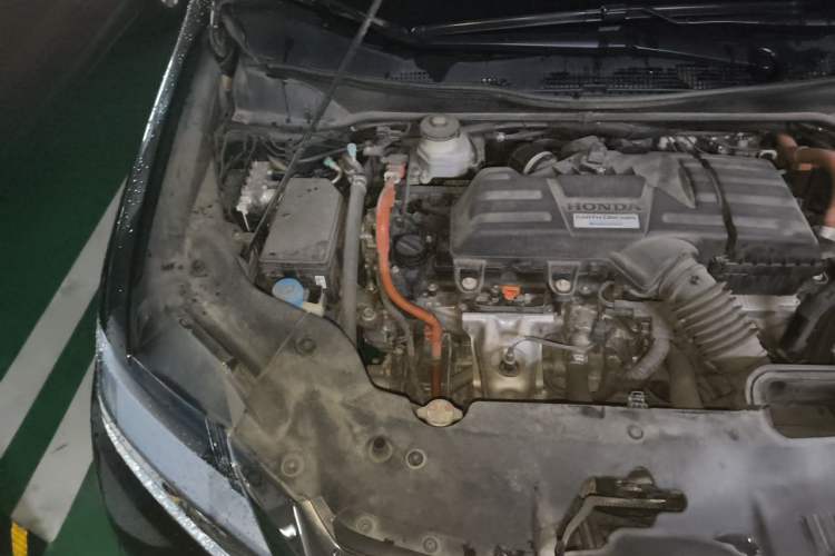 Used Honda Elysion 2019 2.0L Hybrid Luxury Edition Engine Bay Right