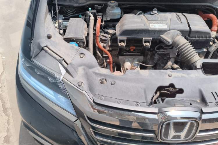 Used Honda Elysion 2019 2.0L Hybrid Supreme Edition Engine Bay Right