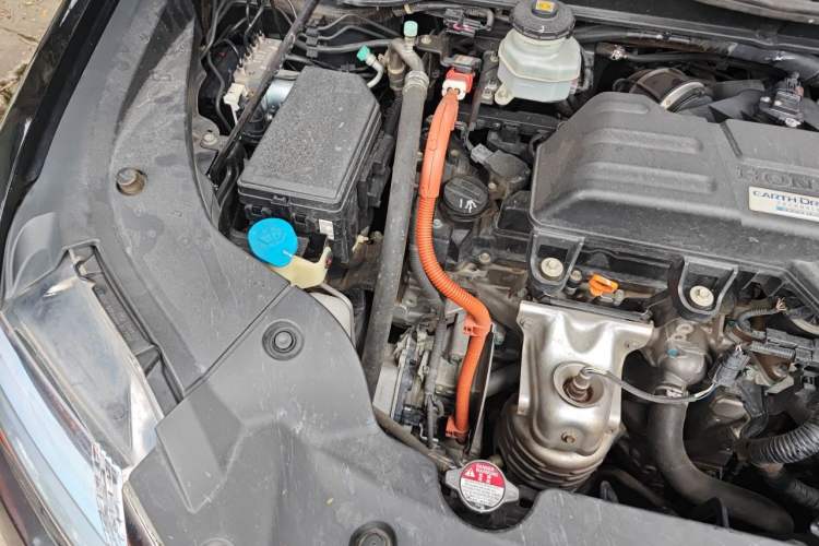 Used Honda Elysion 2019 2.0L Hybrid Luxury Edition Engine Bay Right