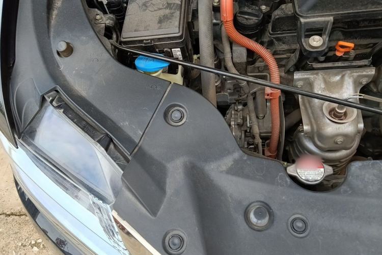 Used Honda Elysion 2019 2.0L Hybrid Luxury Edition Engine Bay Right