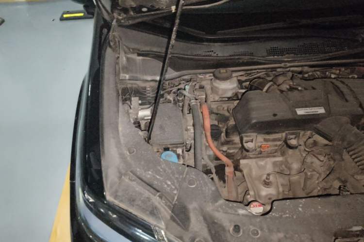 Used Honda Elysion 2019 2.0L Hybrid Luxury Edition Engine Bay Right