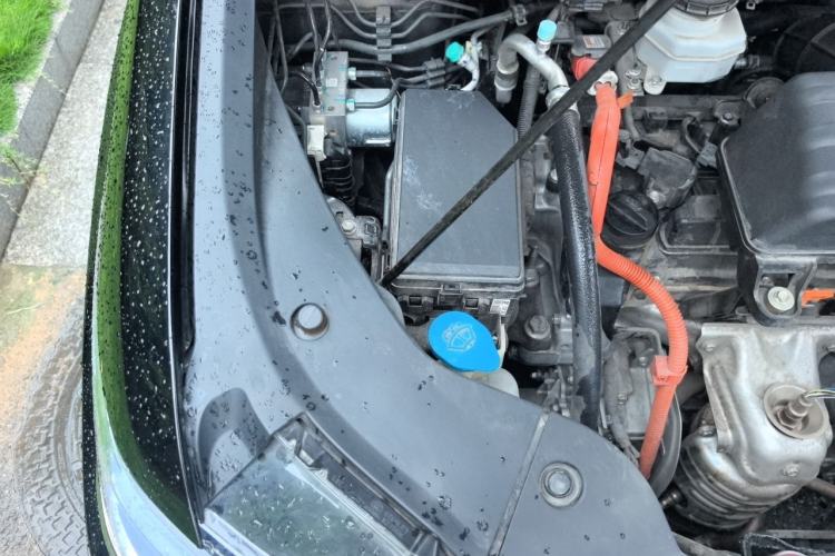 Used Honda Elysion 2019 2.0L Hybrid Luxury Edition Engine Bay Right