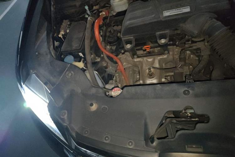 Used Honda Elysion 2019 2.0L Hybrid Luxury Edition Engine Bay Right