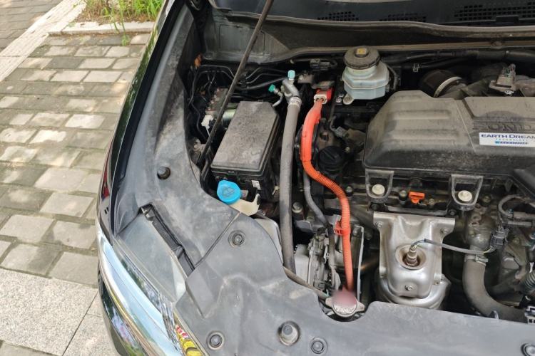 Used Honda Elysion 2019 2.0L Hybrid Luxury Edition Engine Bay Right