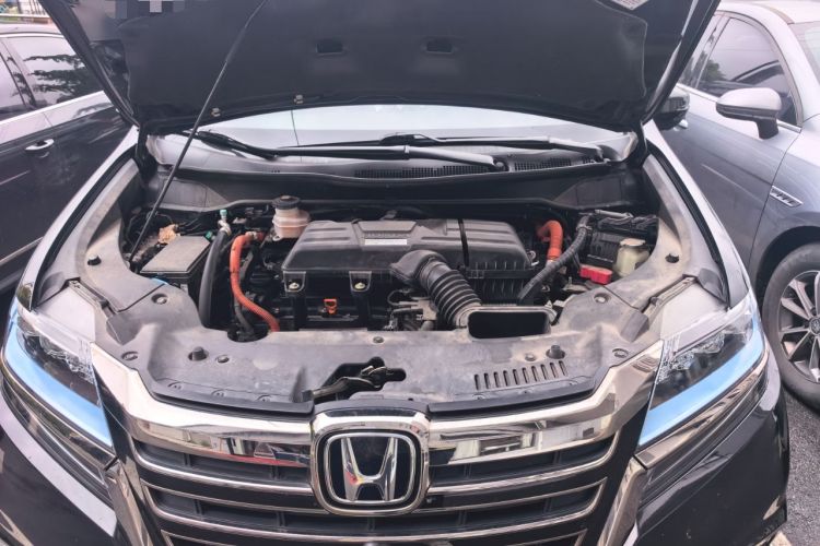 Used Honda Elysion 2019 2.0L Hybrid Luxury Edition Engine Bay