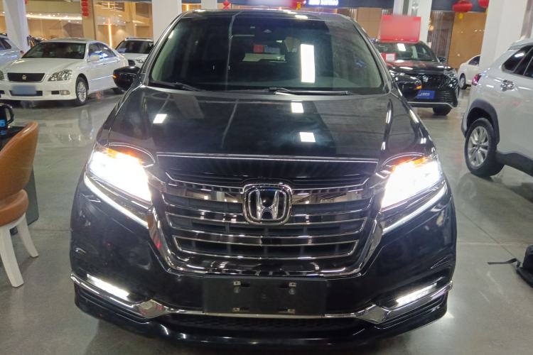 Used Honda Elysion 2019 2.0L Hybrid Luxury Edition Exterior 1