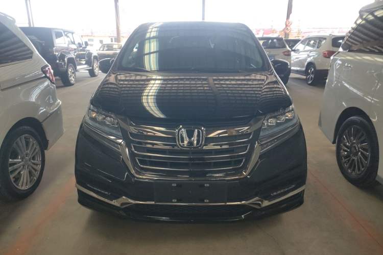 Used Honda Elysion 2019 2.0L Hybrid Luxury Edition Exterior 1
