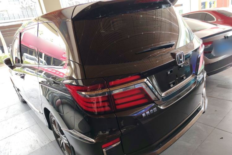Used Honda Elysion 2019 2.0L Hybrid Luxury Edition Exterior 2