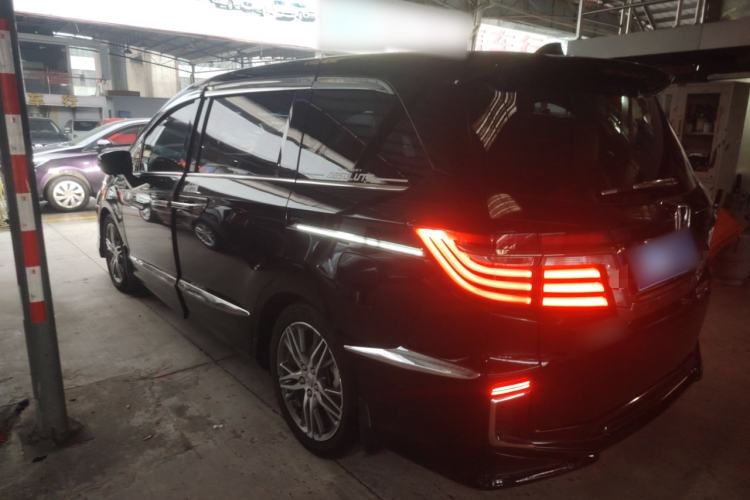 Used Honda Elysion 2019 2.0L Hybrid Luxury Edition Exterior 2