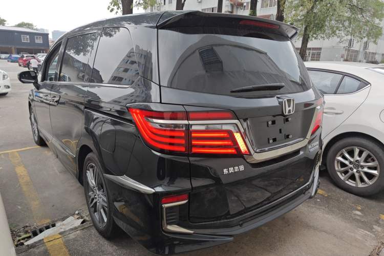 Used Honda Elysion 2019 2.0L Hybrid Luxury Edition Exterior 2