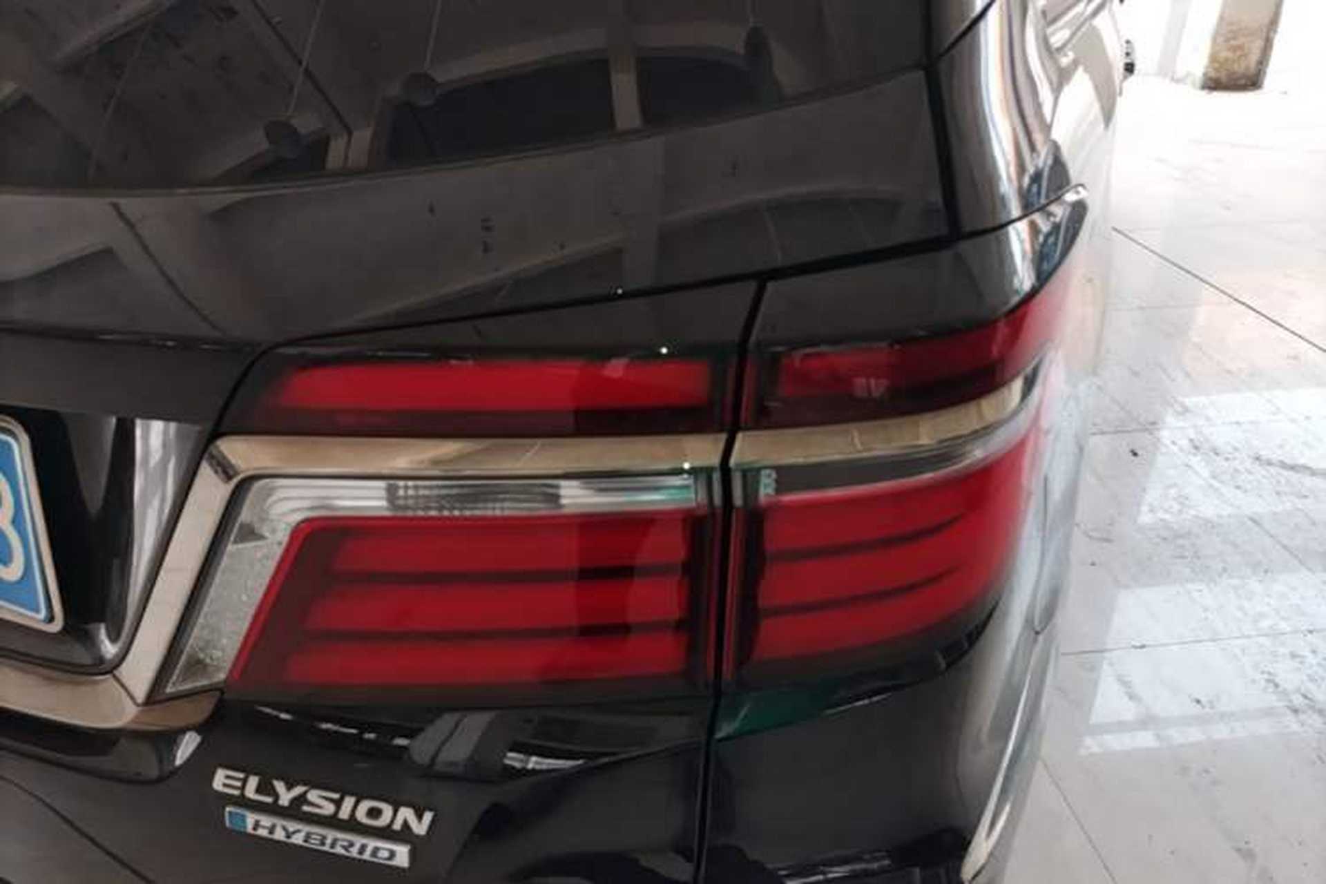 Used Honda Elysion 2019 2.0L Hybrid Luxury Edition Exterior 3