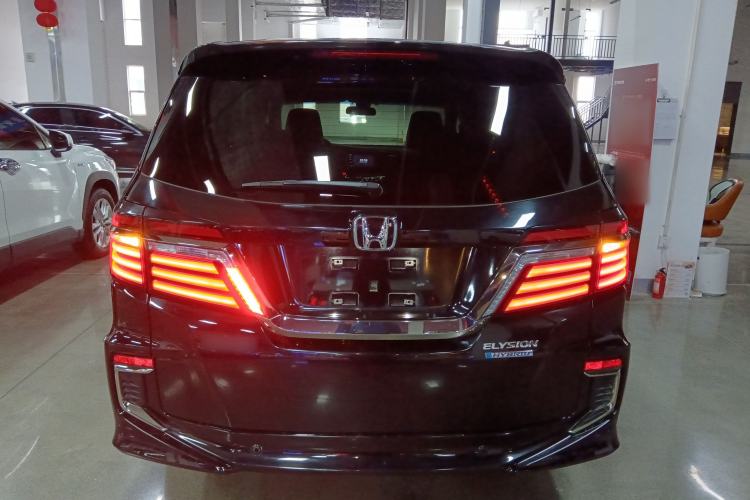 Used Honda Elysion 2019 2.0L Hybrid Luxury Edition Exterior 4