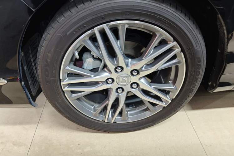 Used Honda Elysion 2019 2.0L Hybrid Supreme Edition Exterior 4