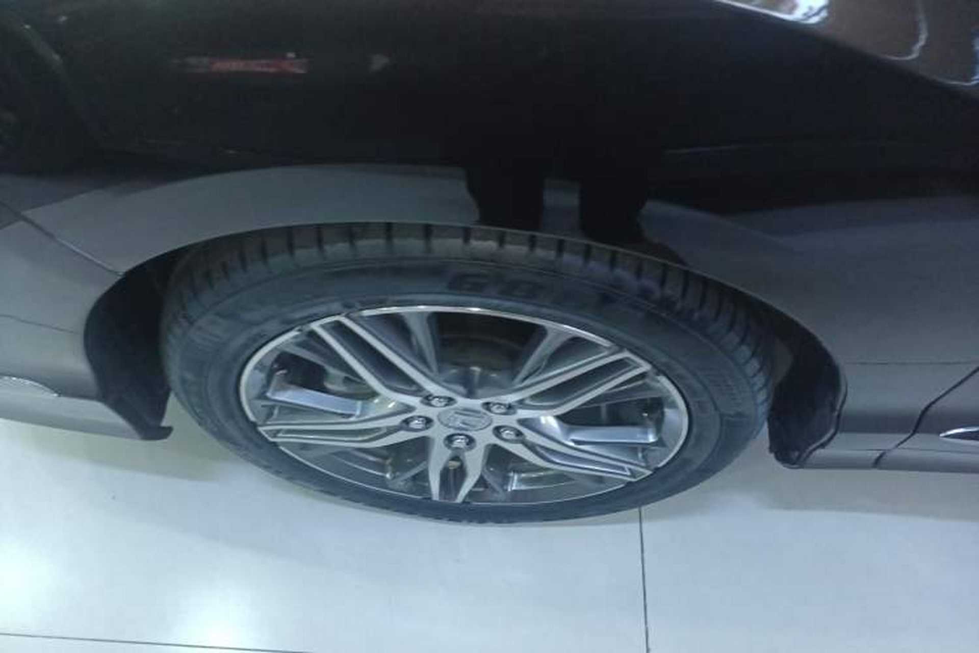 Used Honda Elysion 2019 2.0L Hybrid Supreme Edition Exterior 4