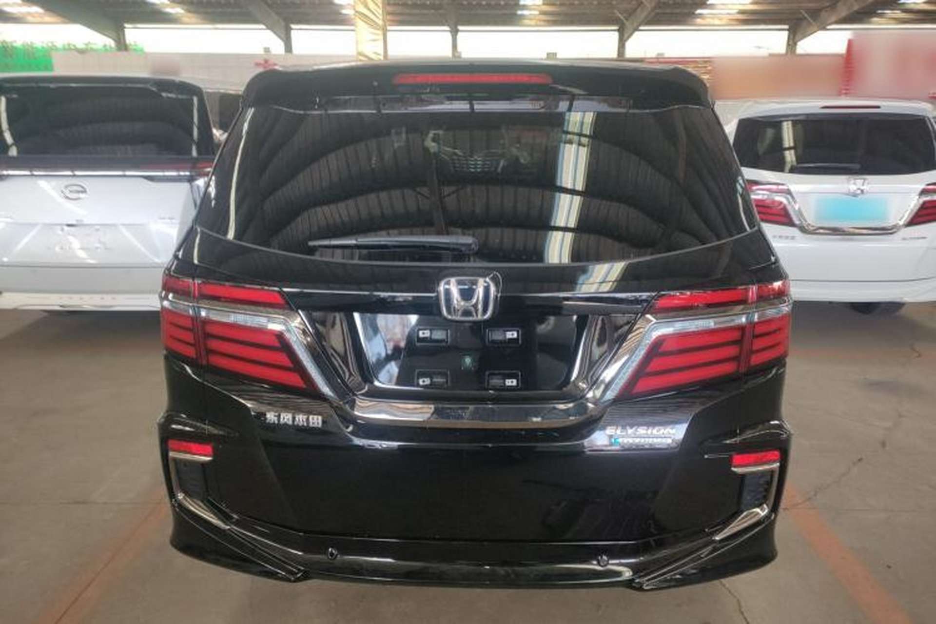 Used Honda Elysion 2019 2.0L Hybrid Luxury Edition Exterior 4