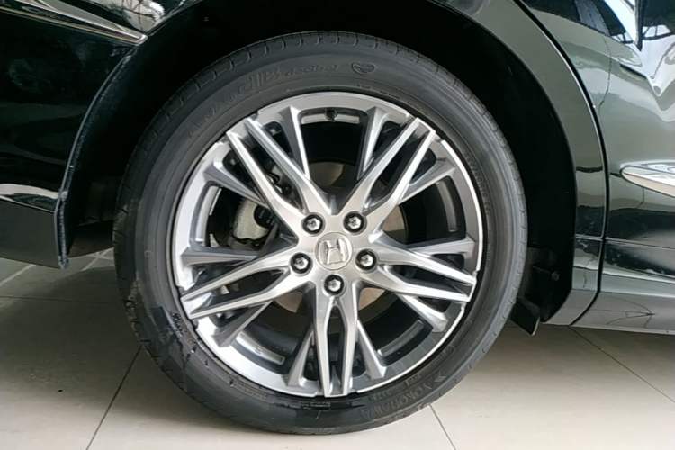 Used Honda Elysion 2019 2.0L Hybrid Luxury Edition Exterior 5