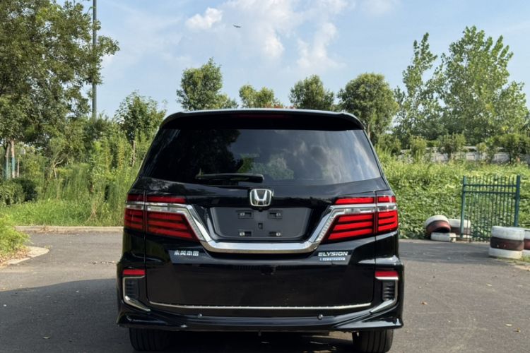 Used Honda Elysion 2019 2.0L Hybrid Luxury Edition Exterior 6