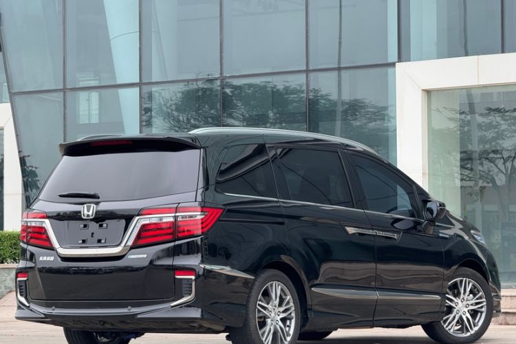 Used Honda Elysion 2019 2.0L Hybrid Luxury Edition Exterior 6