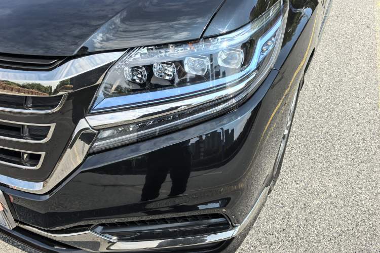 Used Honda Elysion 2019 2.0L Hybrid Luxury Edition Exterior 8
